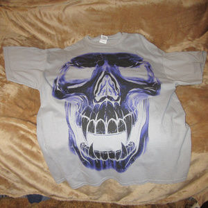 Skull shirt